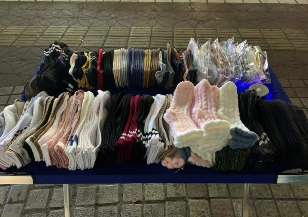 赶集卖袜子挣钱吗？小伙免费送的套路半年狂赚50万！-玖儿的学习笔记